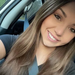 Meet your Posher, Madison